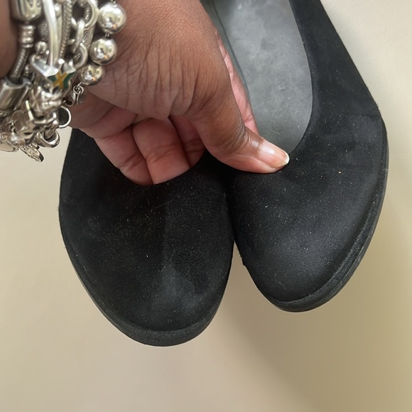 Stuart Weiztman black suede wedge shoe - Picture 4 of 9